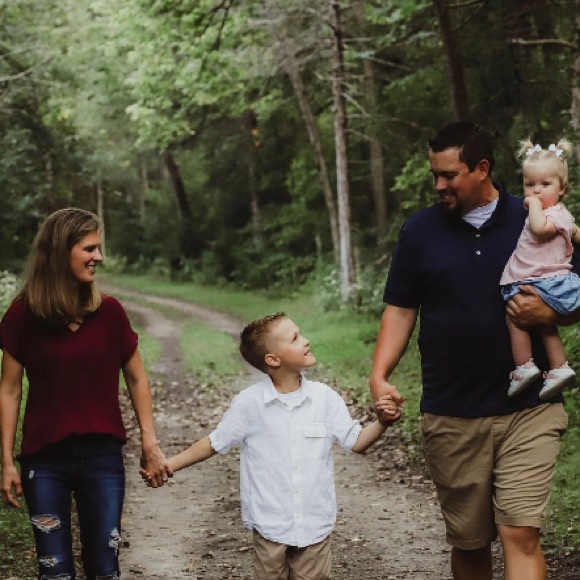 Meet your Posher, Kelsey - Picture 1 of 1